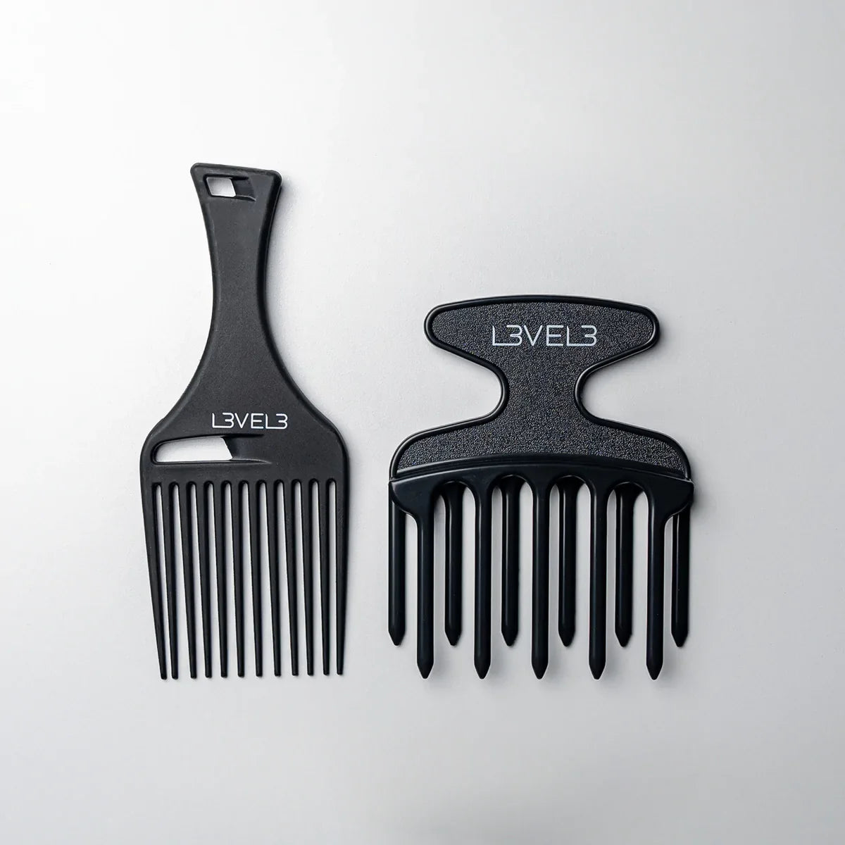 L3VEL3 2PC Hair Pick Comb Set — CLIPRONS